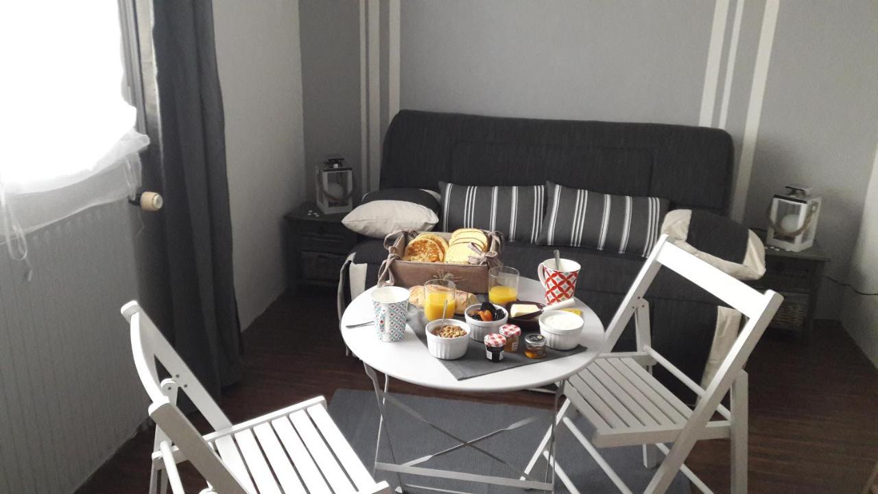Chambre D'Hote - La Ruche Des Bleuets Mulsanne Buitenkant foto