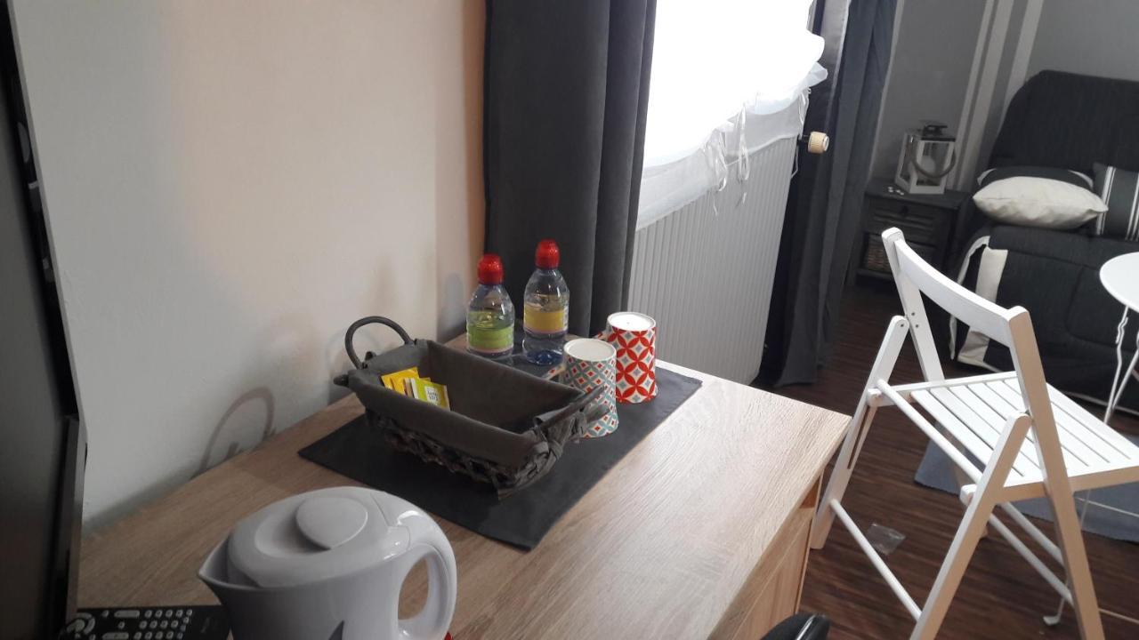 Chambre D'Hote - La Ruche Des Bleuets Mulsanne Buitenkant foto
